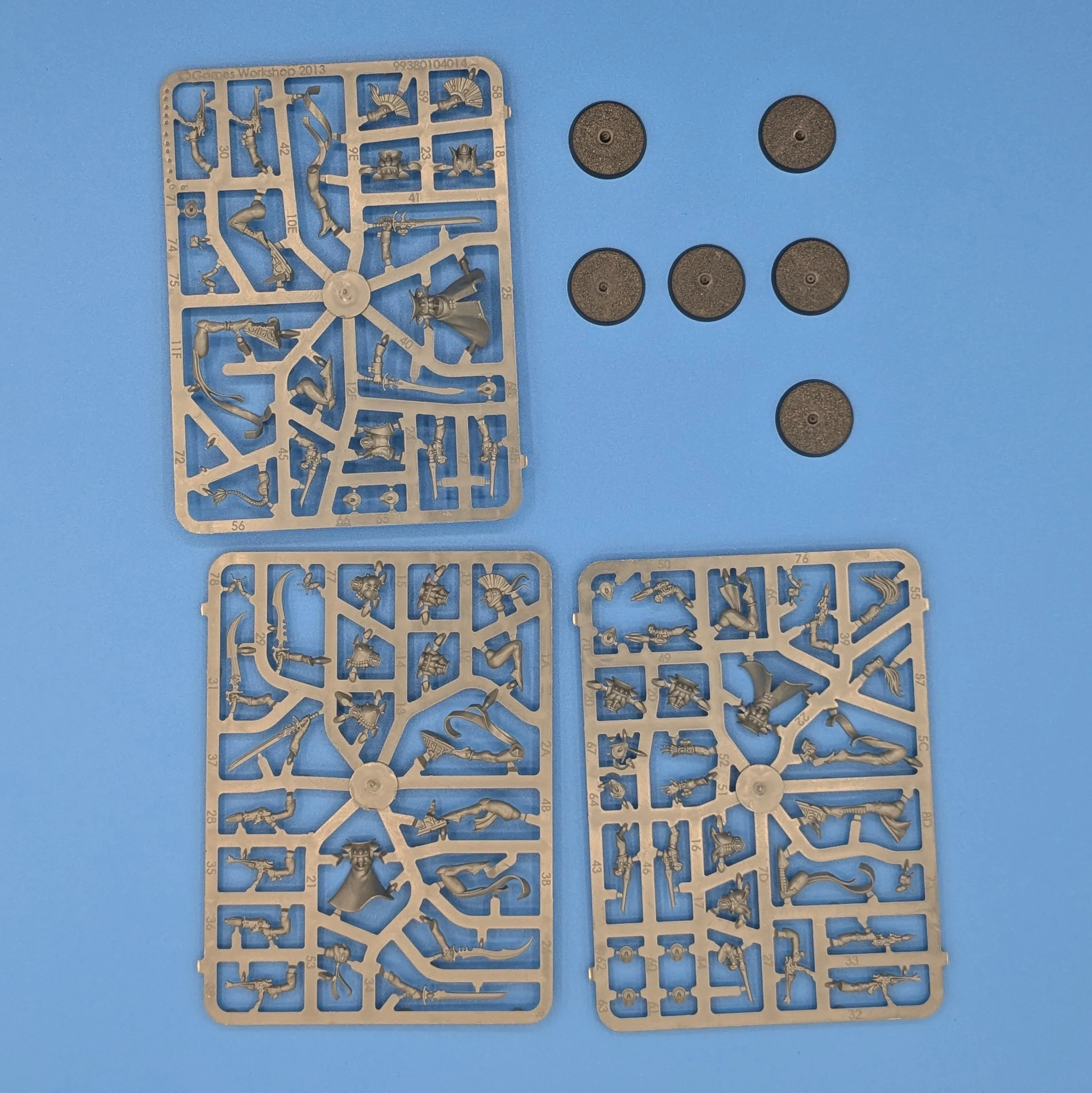 40K: Aeldari -  Harlequin: Troupe (USED) (On Sprue) Lot 4