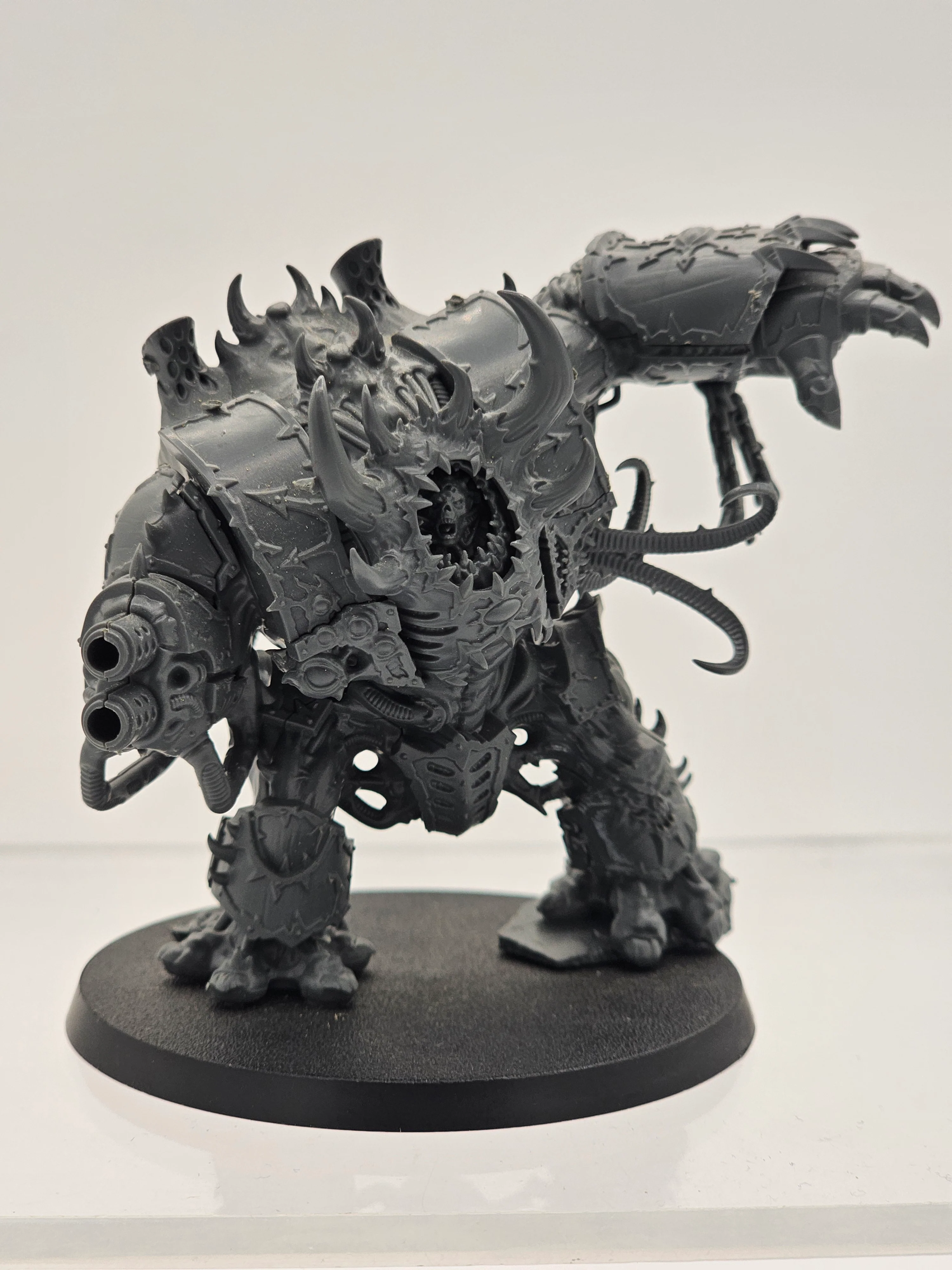 40K: Heretic Astartes: Chaos Space Marines - Helbrute [LOT #1] (USED)