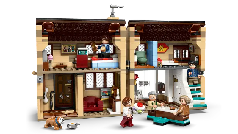Lego: Harry Potter - Privet Drive: Aunt Marge's Visit (76451) - Image 2