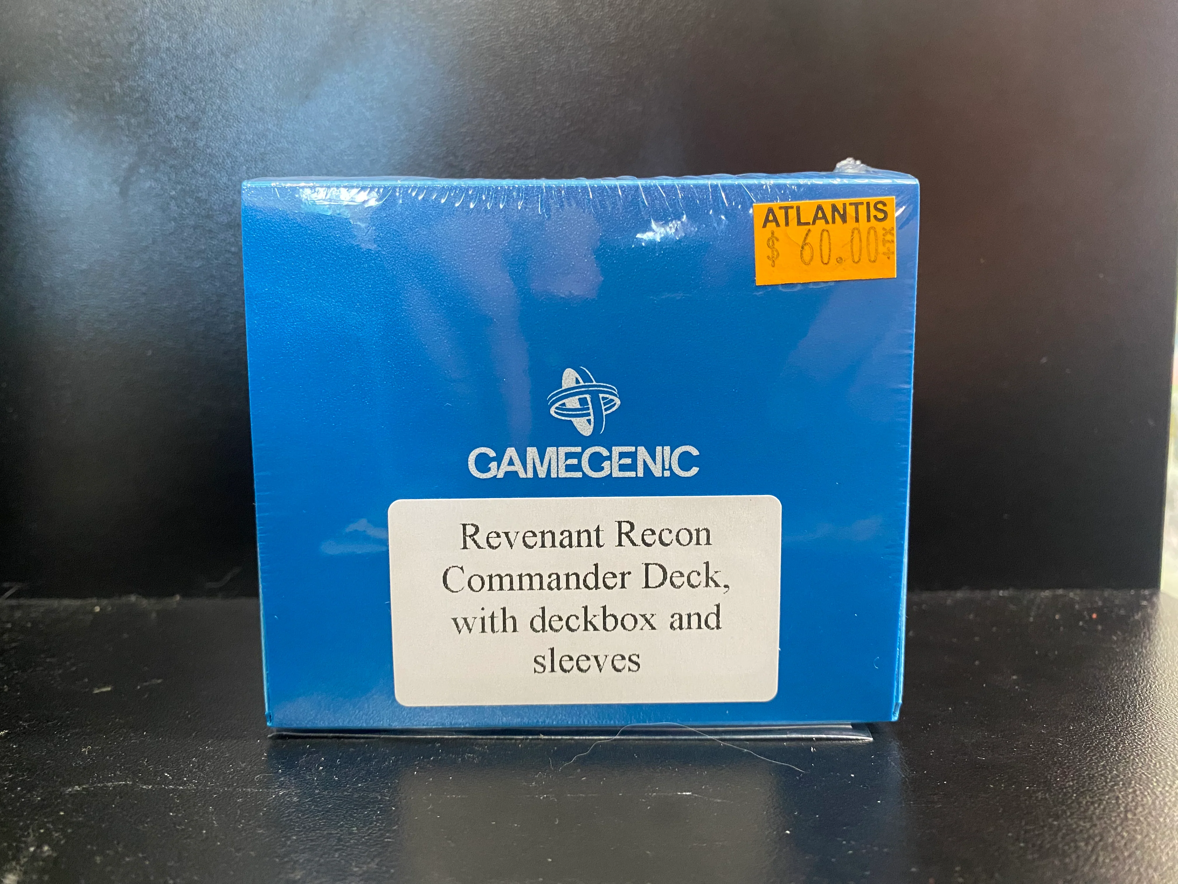 MTG: Murders at Karlov Manor - Commander: Revenant Recon (UB) (USED)Deck Box/Dual Matte Dragon Shield Sleeves