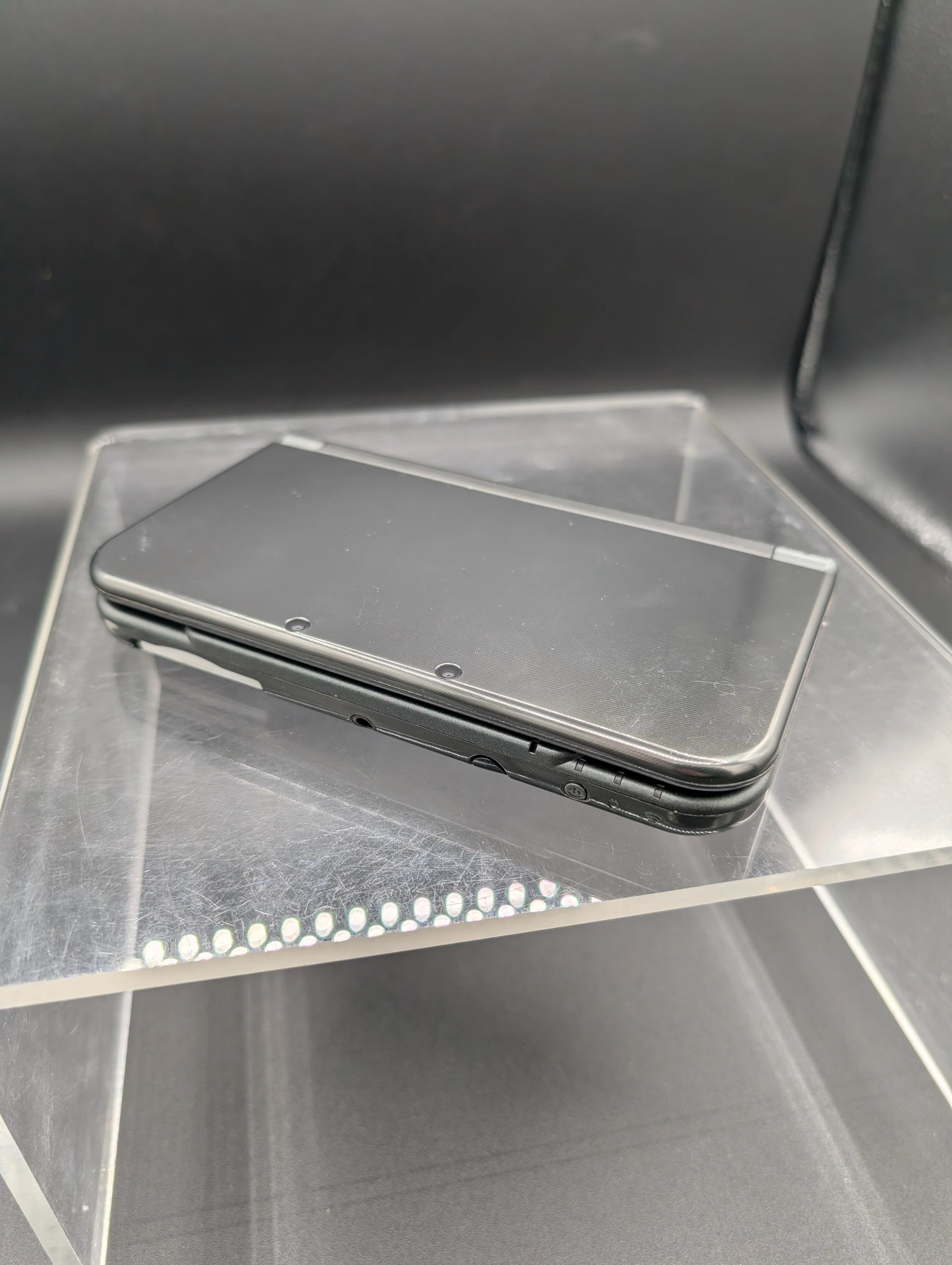 New Nintendo 3DS XL (USED) - Image 3