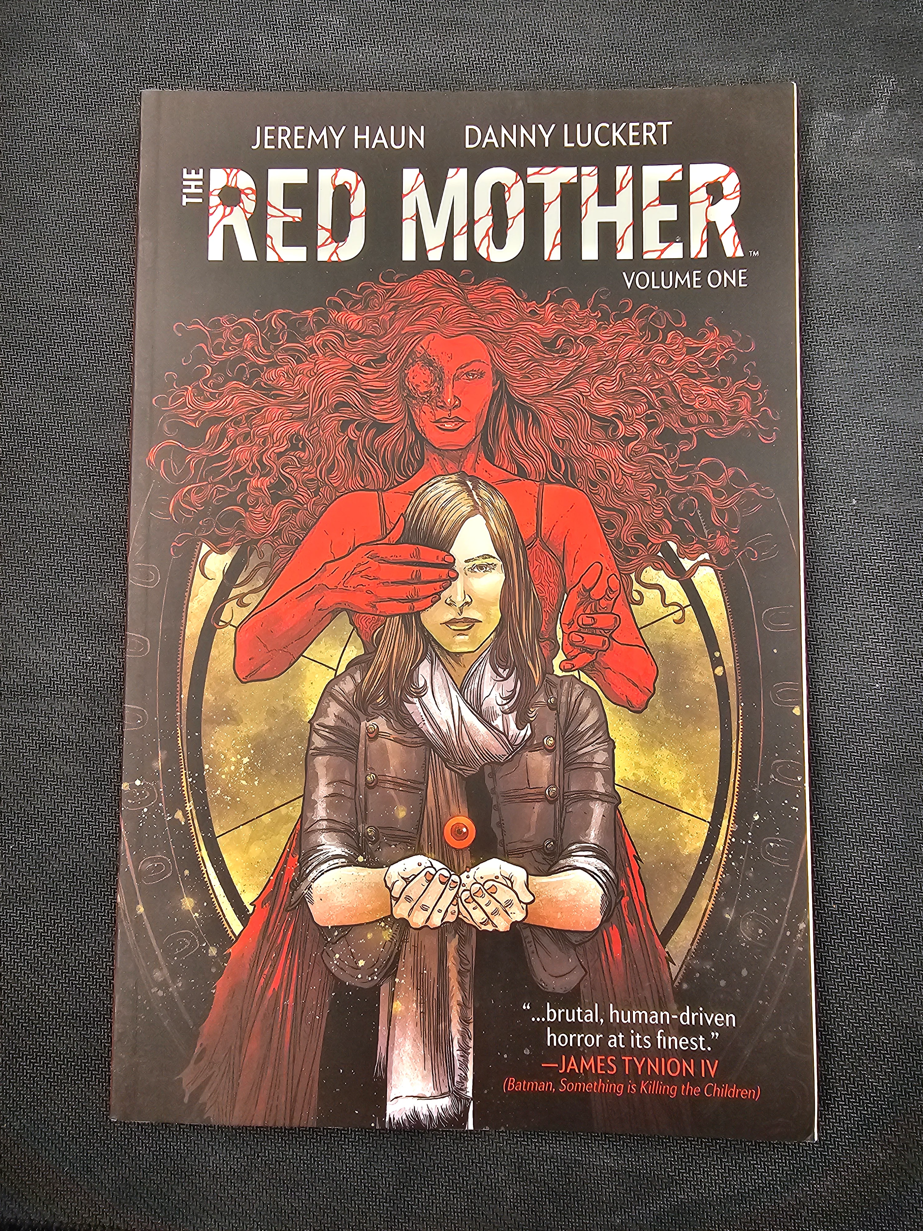 THE RED MOTHER VOL 1 (USED)